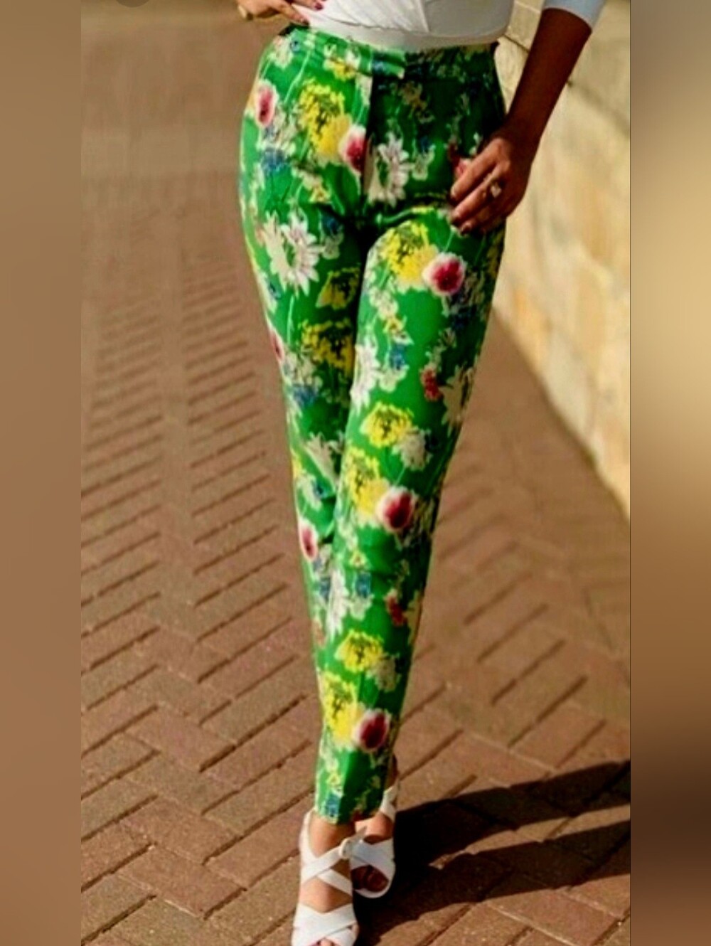 Gibson Latimer Green Floral Skinny Pants